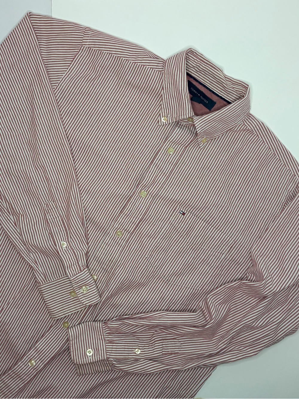 Tommy Hilfiger Men's Striped Long Sleeve Button Down Shirt M
